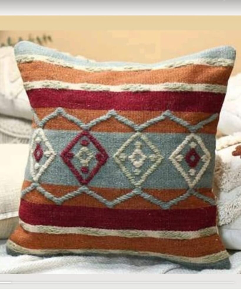 CUSHION